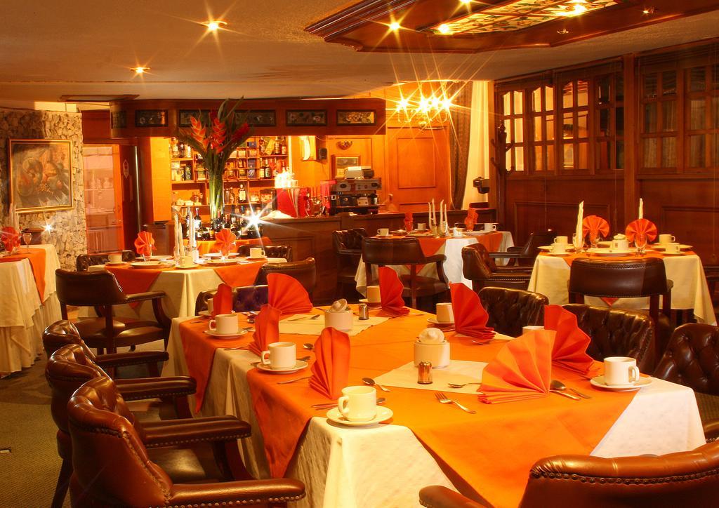 Hotel Galerias Pasto Extérieur photo