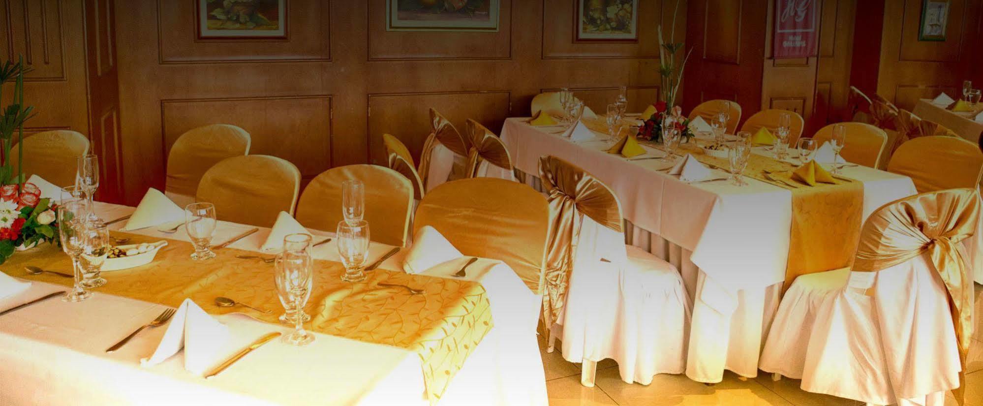 Hotel Galerias Pasto Extérieur photo